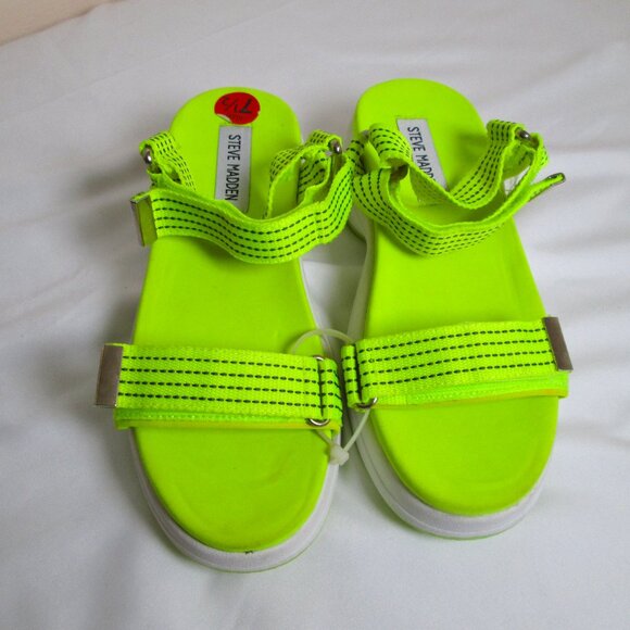 Steve Madden Womens Yellow Sandals w\ Velcro Straps NWT Size 7.5 Good Condition - Picture 1 of 10